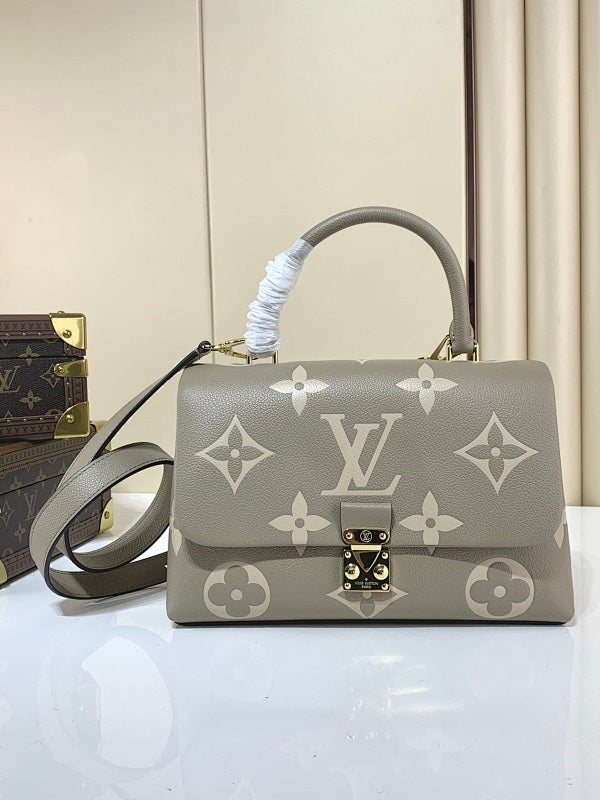 Dragons Bags ln Luxury Bag --67497