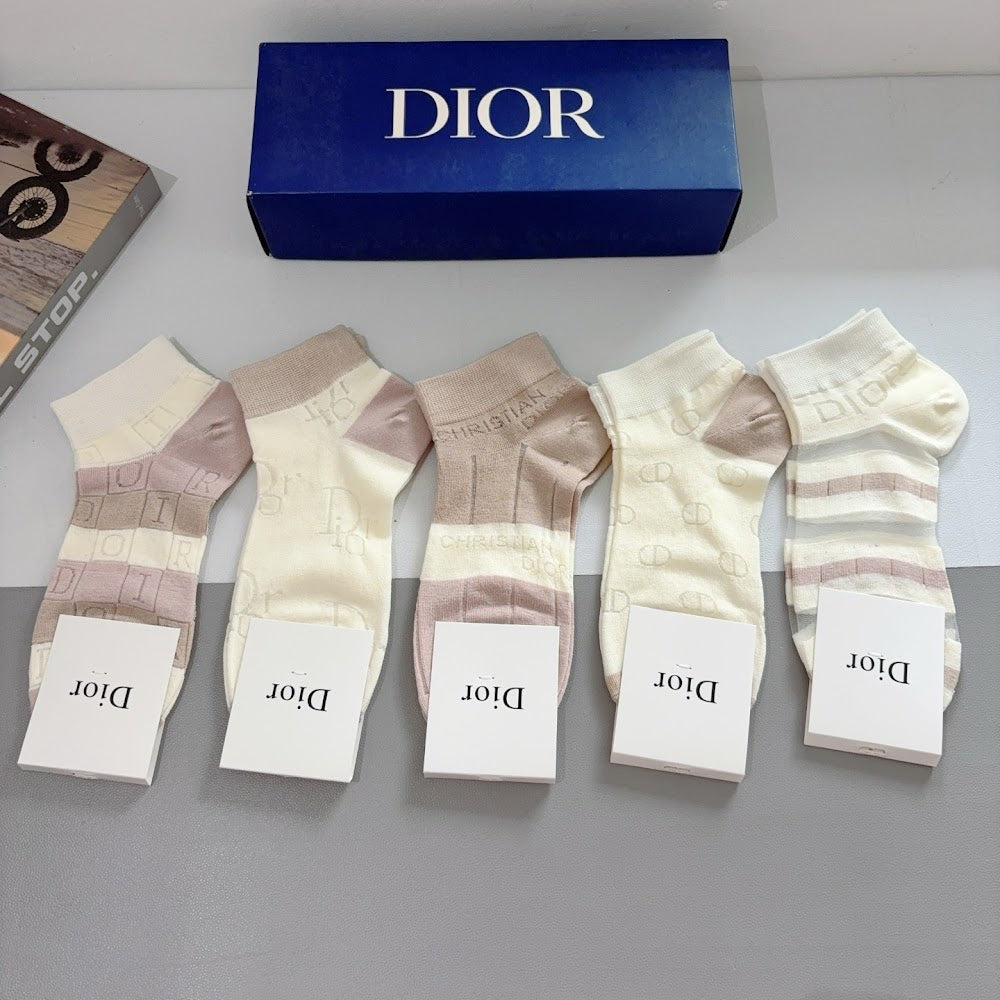 Dragons Bags Premium Luxury Socks --98152