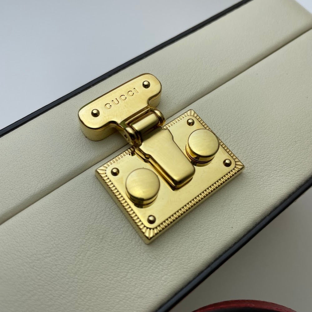 new-luxury-designer-bags-nm17889