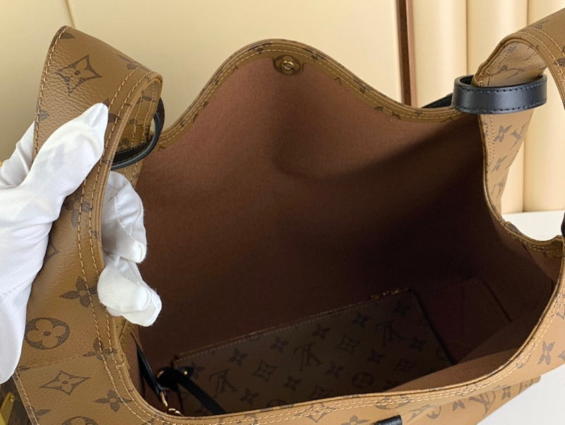 Dragons Bags ln Luxury Bag --62025