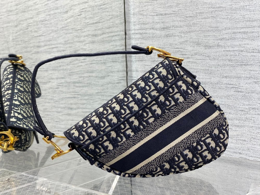 Dragons BagsDiorn Luxury Bag --115276