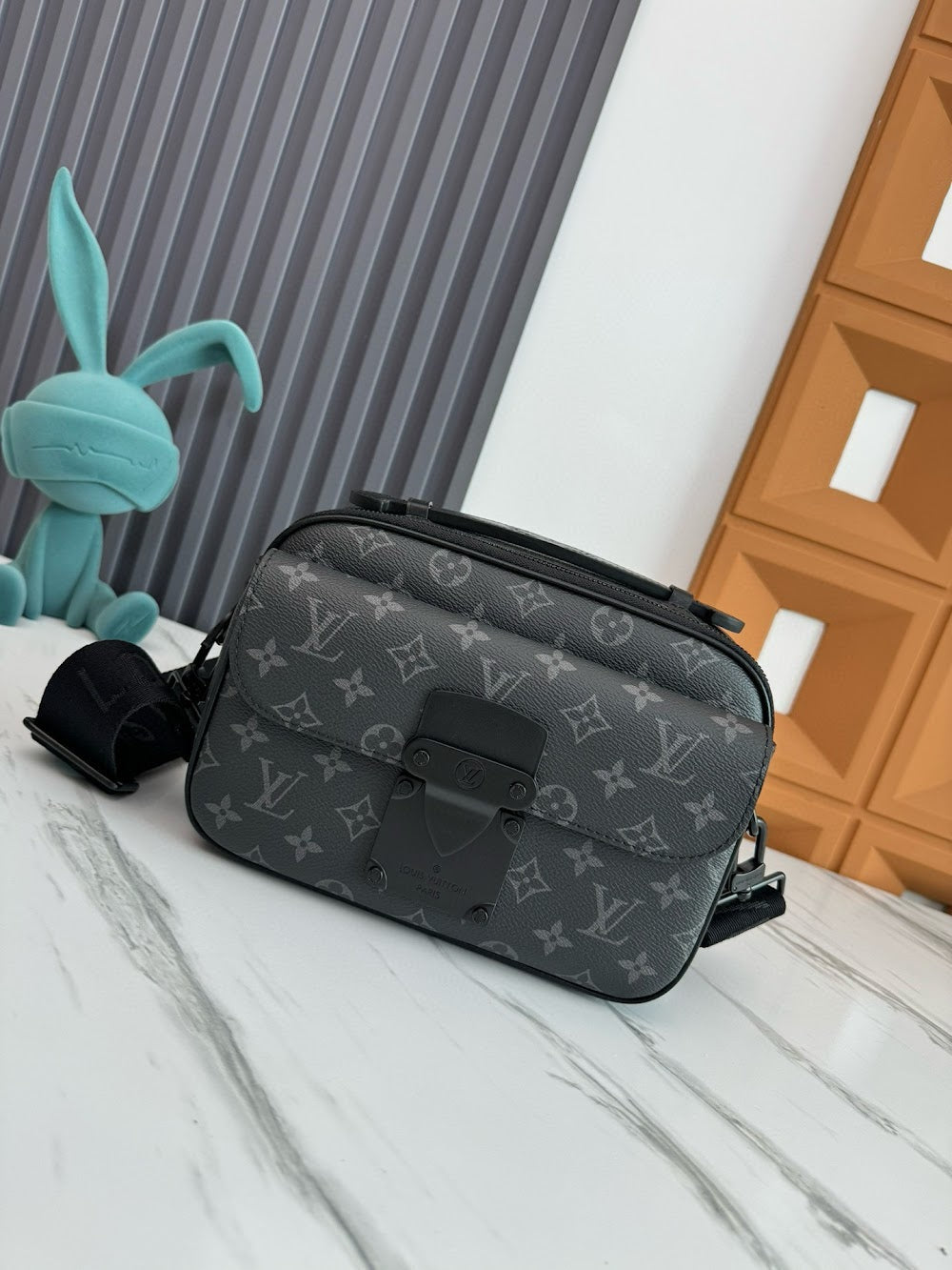 Dragons Bags ln Luxury Bag --70911