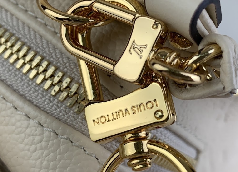 Dragons Bags ln Luxury Bag --61973