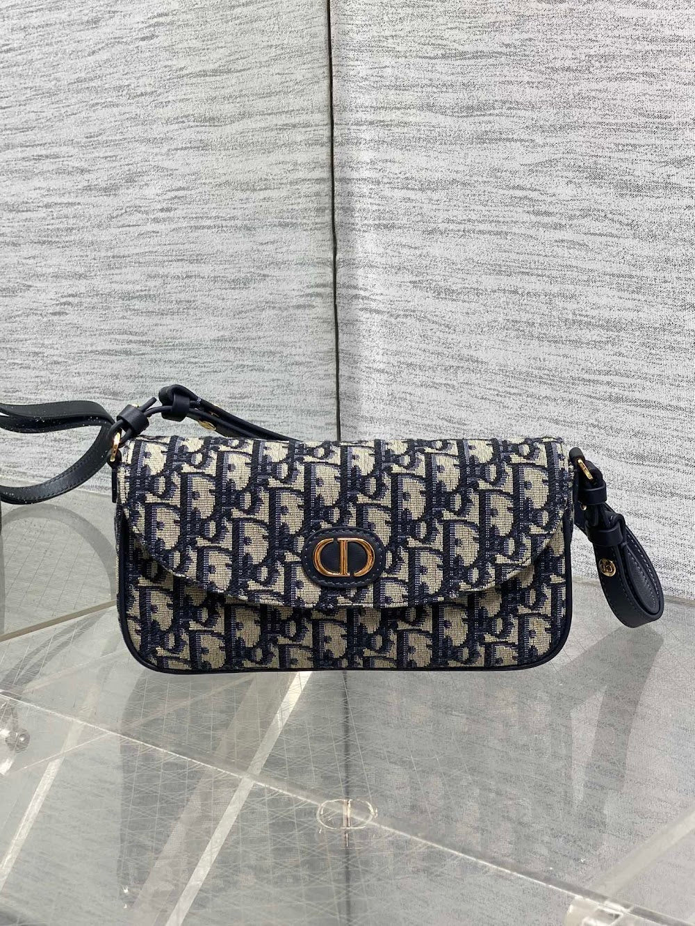 Dragons BagsDiorn Luxury Bag --115059