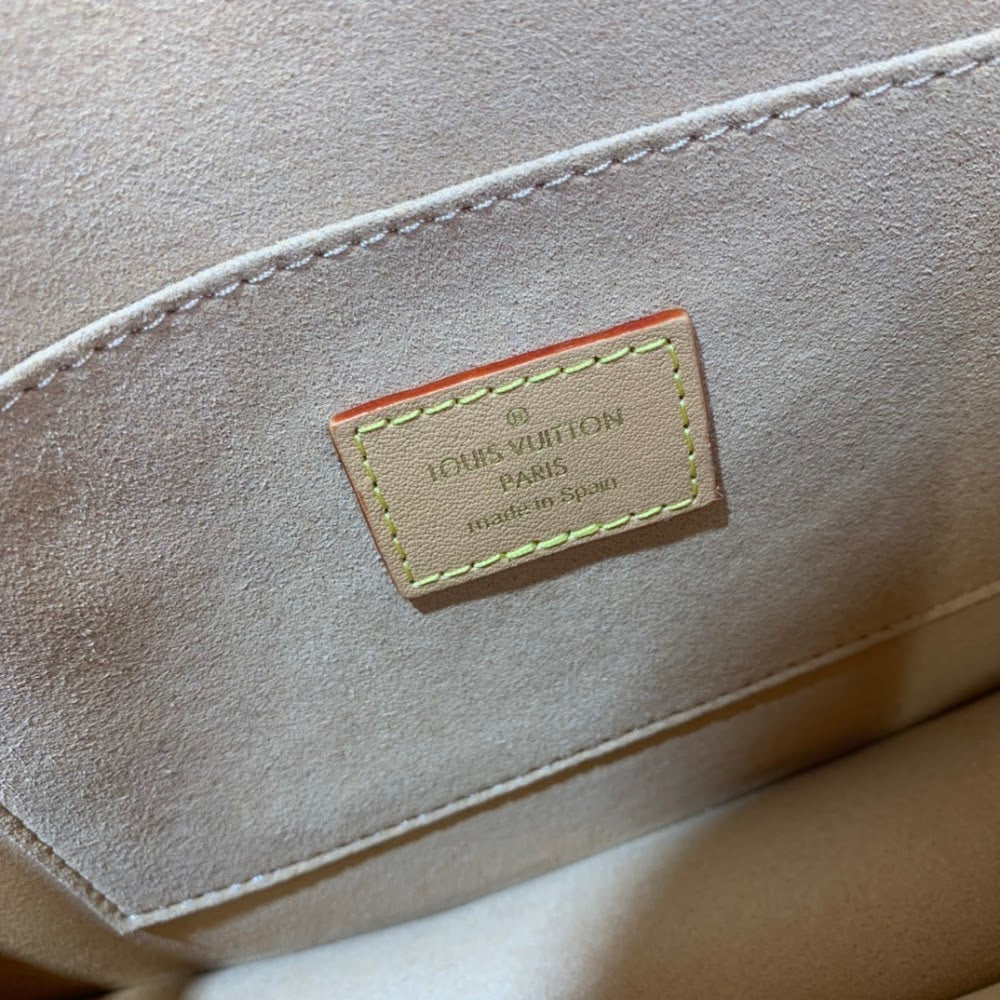 Dragons Bags ln Luxury Bag --66329