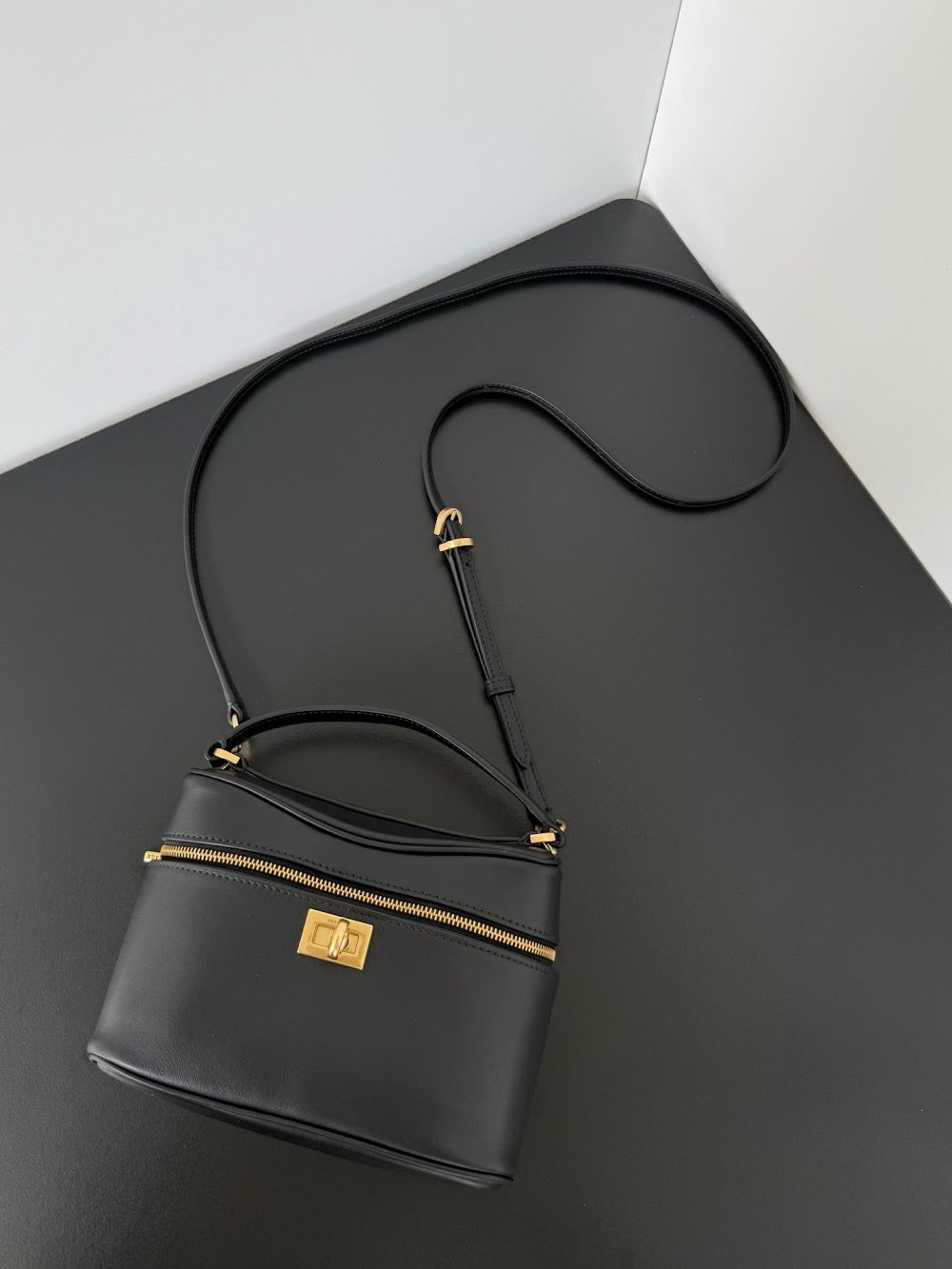 Dragons Bags Balenciaga Luxury Bag --111322