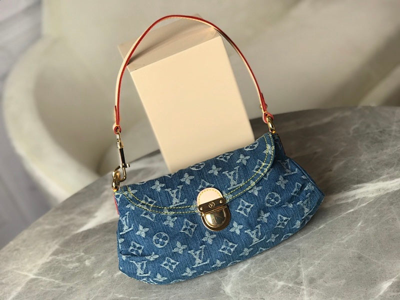 Dragons Bags ln Luxury Bag --66217