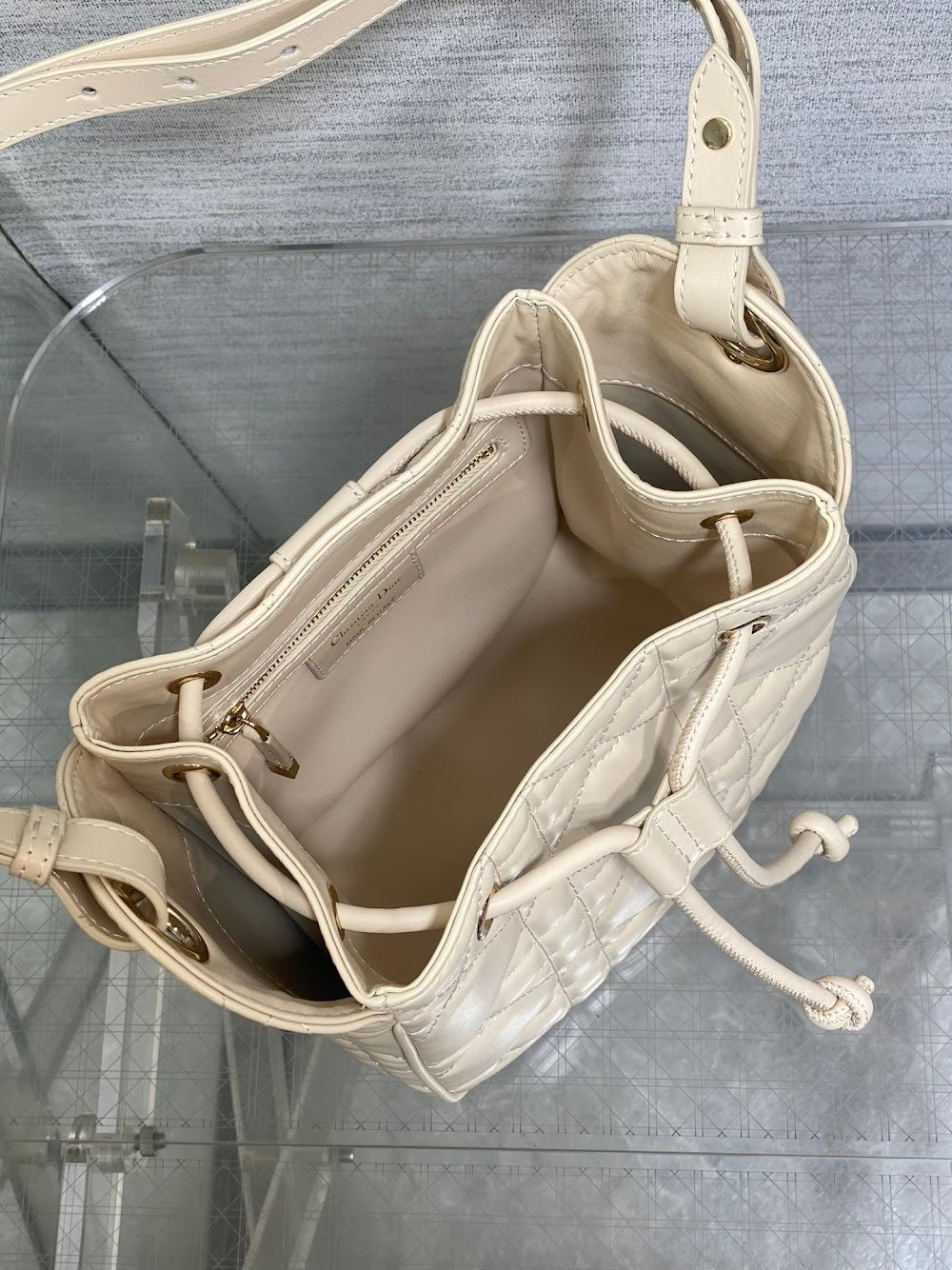 new-designer-premium-bags-nm16787