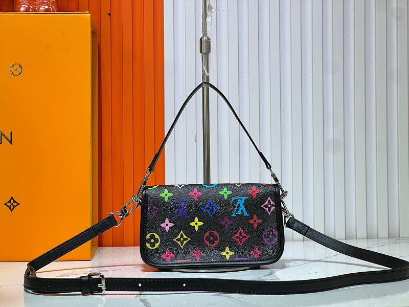 Dragons Bags ln Luxury Bag --81632