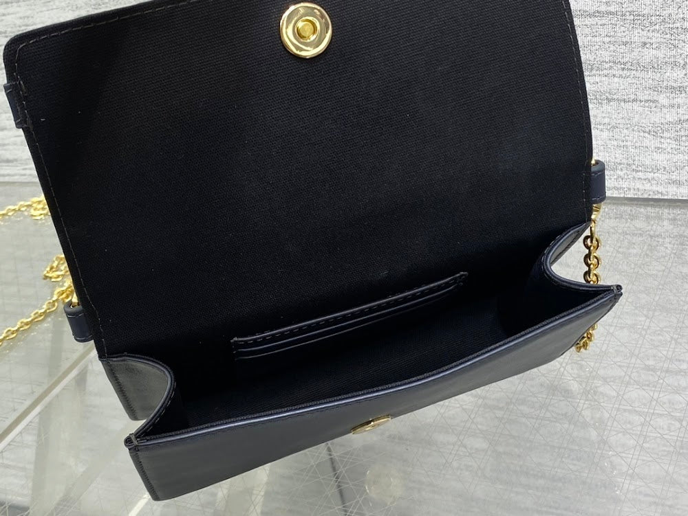 Dragons BagsDiorn Luxury Bag --115044