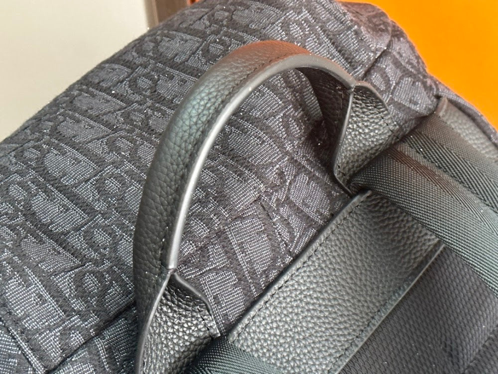 new-designer-premium-bags-nm16890