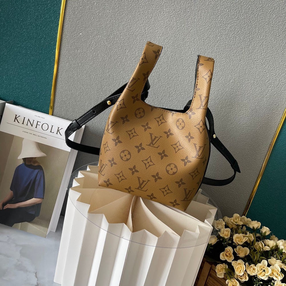 Dragons Bags ln Luxury Bag --81382