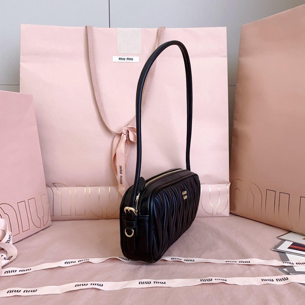 Dragons Bags Miun Miun Luxury Bag --122711