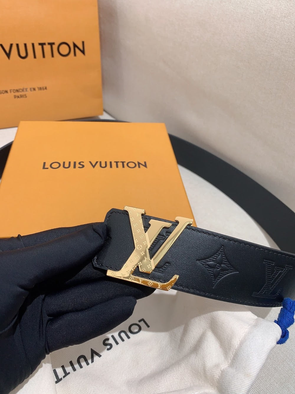 Dragons Bags ln Luxury Belt --101323