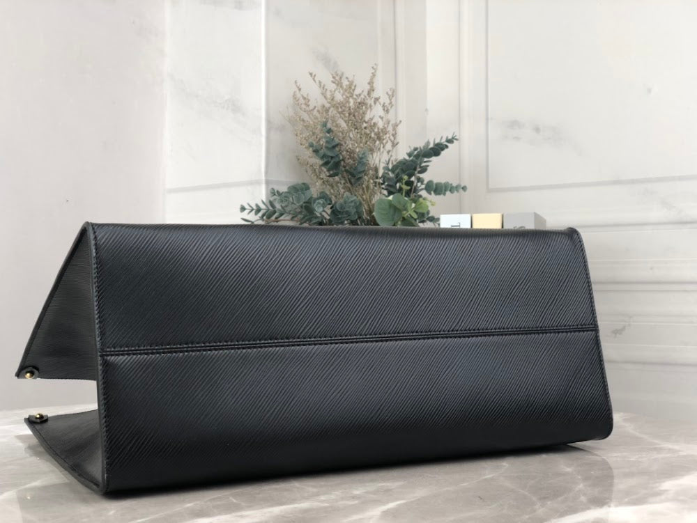 Dragons Bags ln Luxury Bag --66337