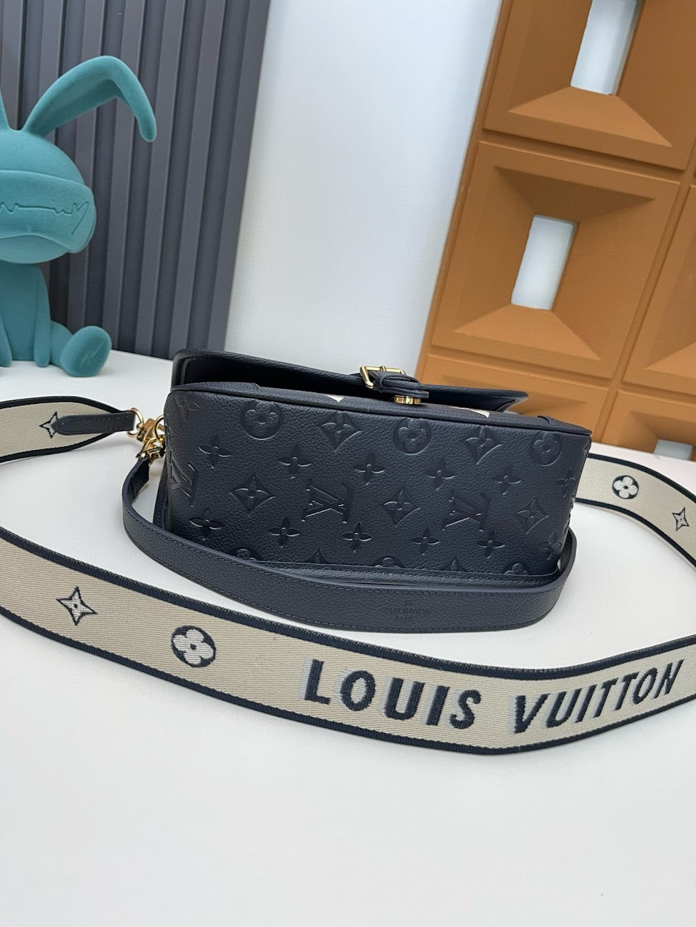 Dragons Bags ln Luxury Bag --81475