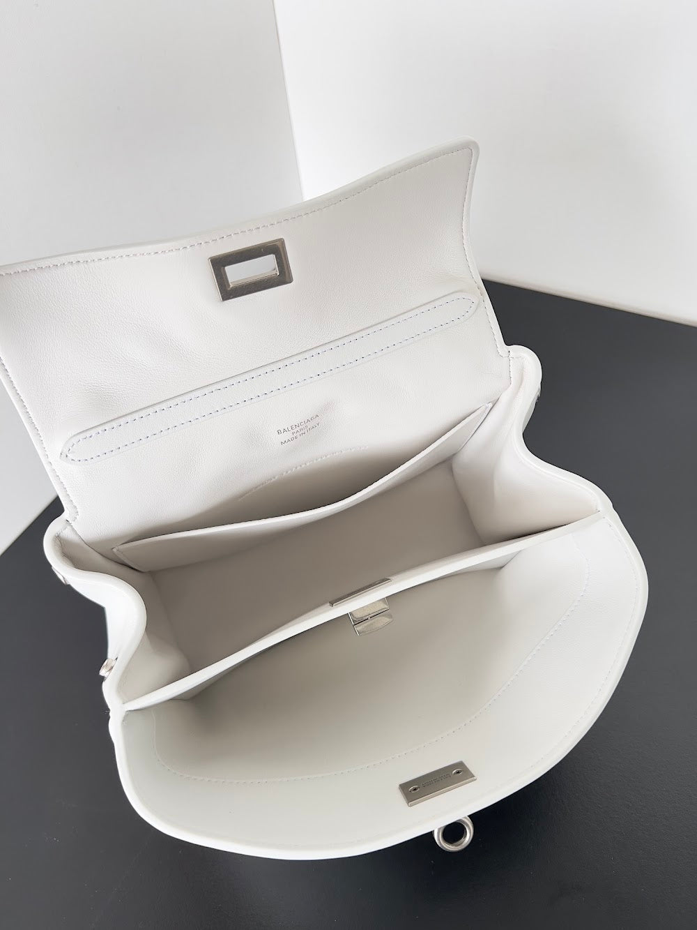 Dragons Bags Balenciaga Luxury Bag --110667