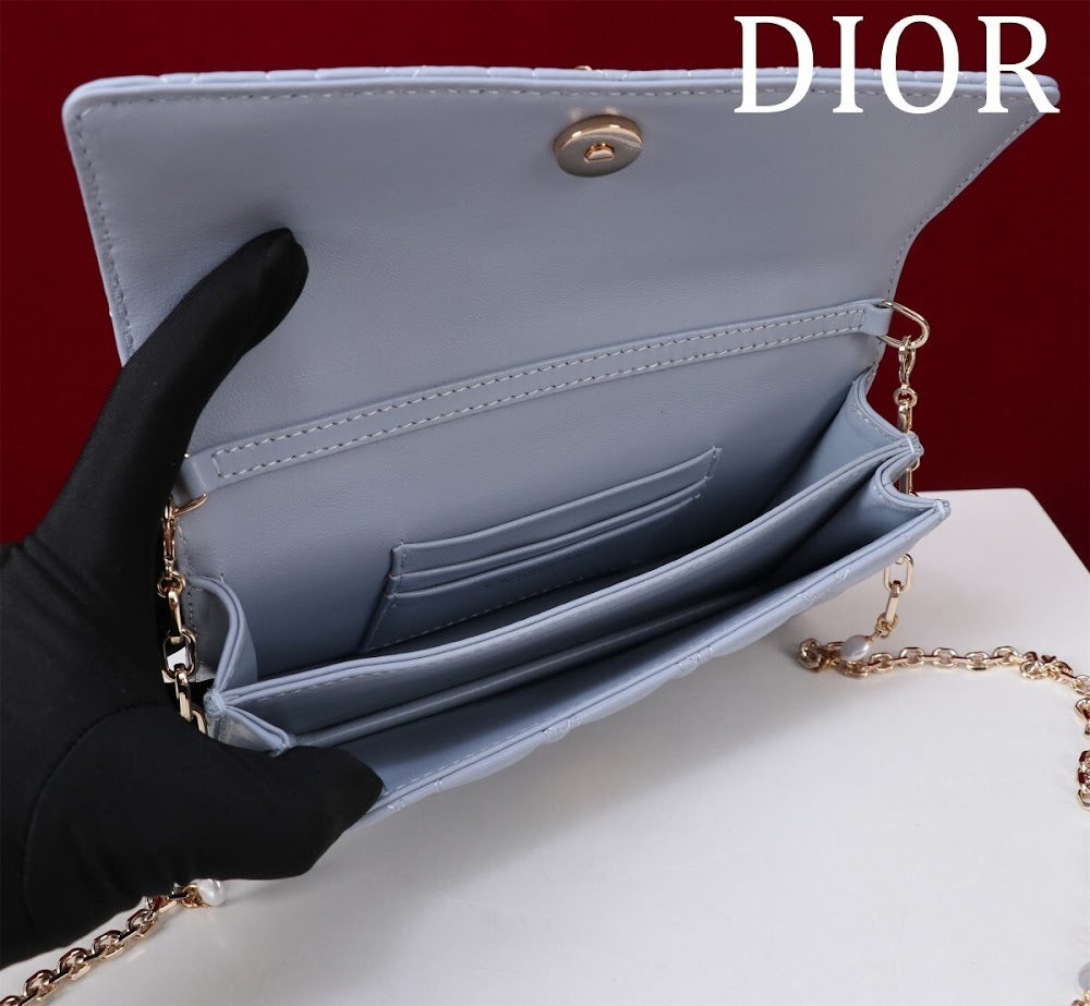 Dragons BagsDiorn Luxury Bag --116240