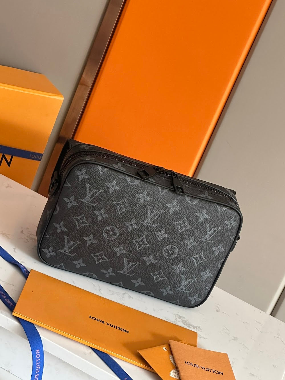 Dragons Bags ln Luxury Bag --70410