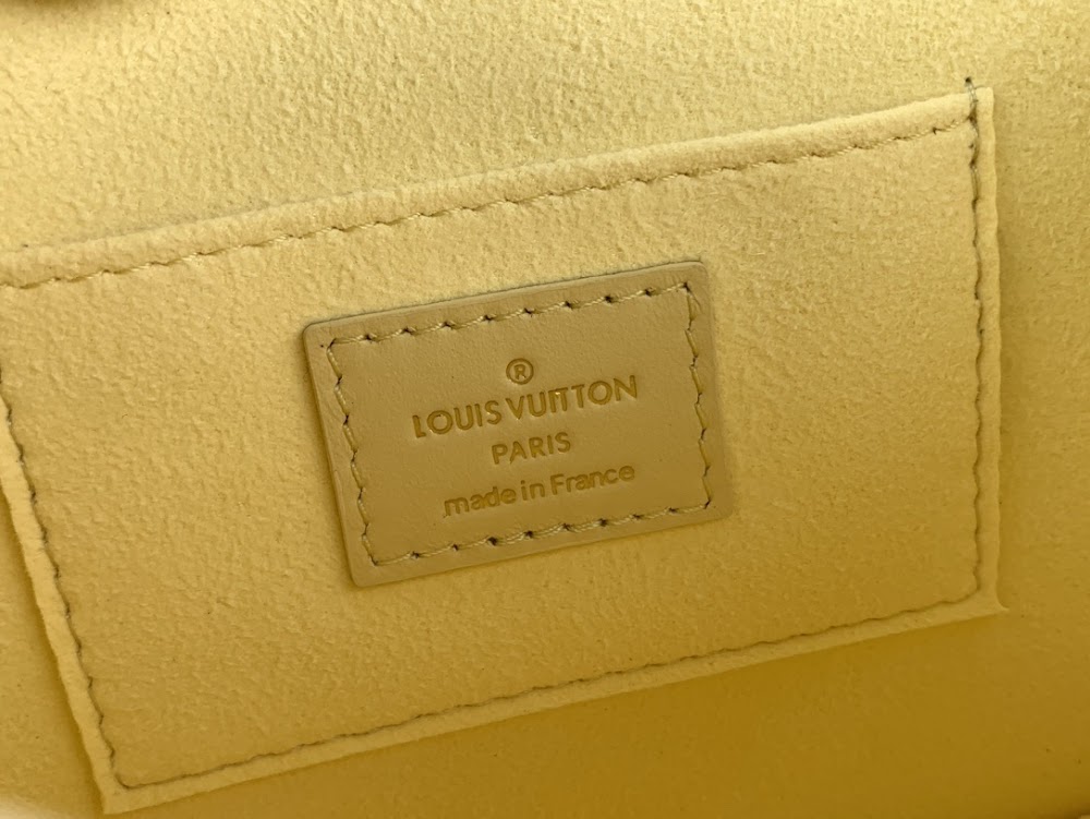 Dragons Bags ln Luxury Bag --58579