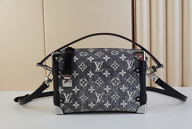 Dragons Bags ln Luxury Bag --67961