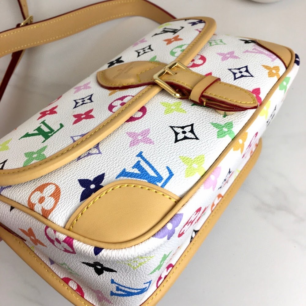 Dragons Bags ln Luxury Bag --76672