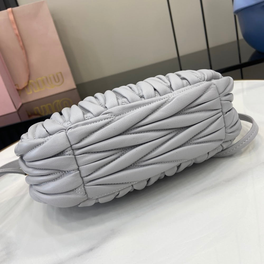 Dragons Bags Miun Miun Luxury Bag --122172