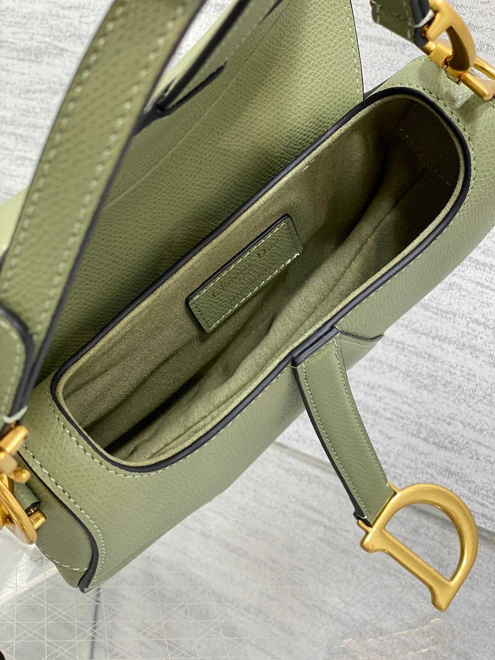 Dragons BagsDiorn Luxury Bag --115009