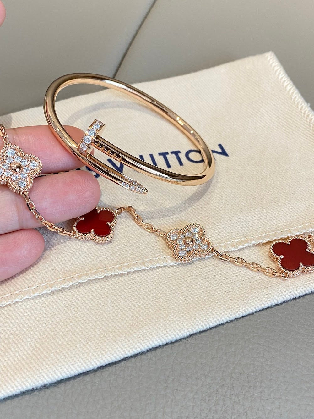 Dragons Bags VCA Luxury Jewelry --51924