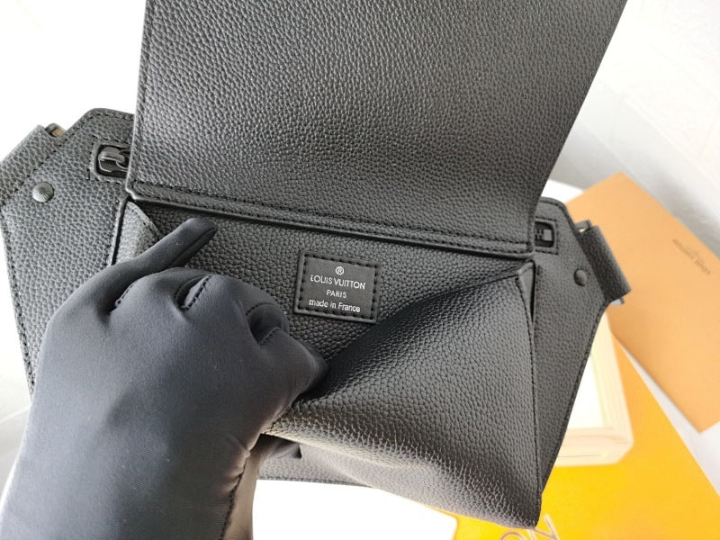 Dragons Bags ln Luxury Bag --78348