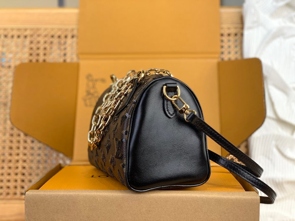 Dragons Bags ln Luxury Bag --97608