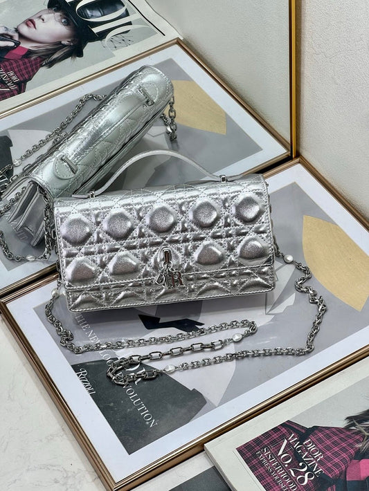 Dragons BagsDiorn Luxury Bag --116214