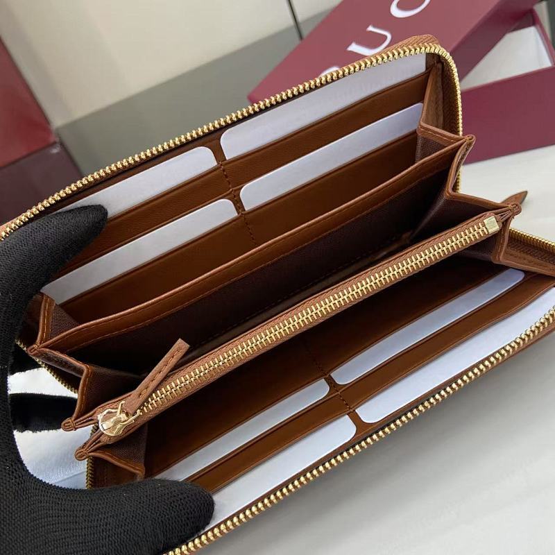 new-luxury-designer-bags-nm17239