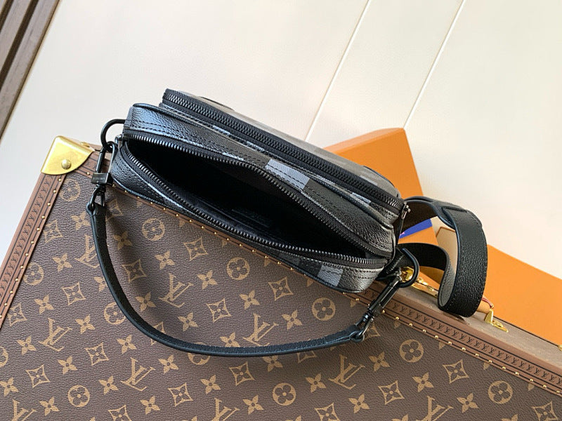 Dragons Bags ln Luxury Bag --71292