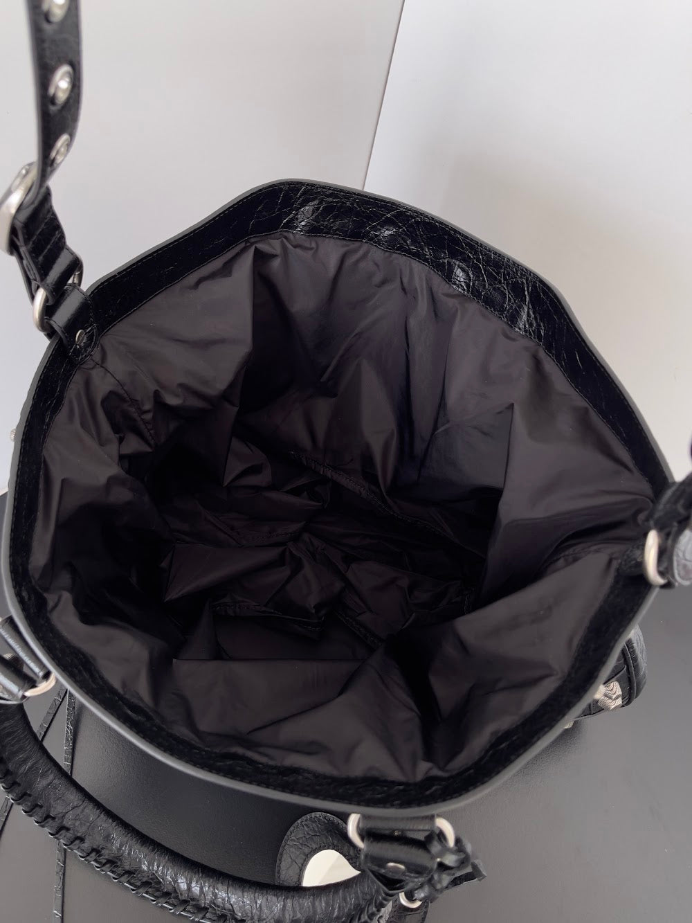 Dragons Bags Balenciaga Luxury Bag --111187