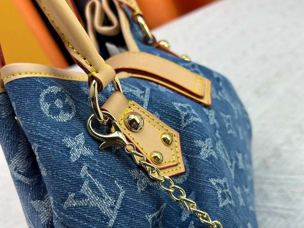 Dragons Bags ln Luxury Bag --76968