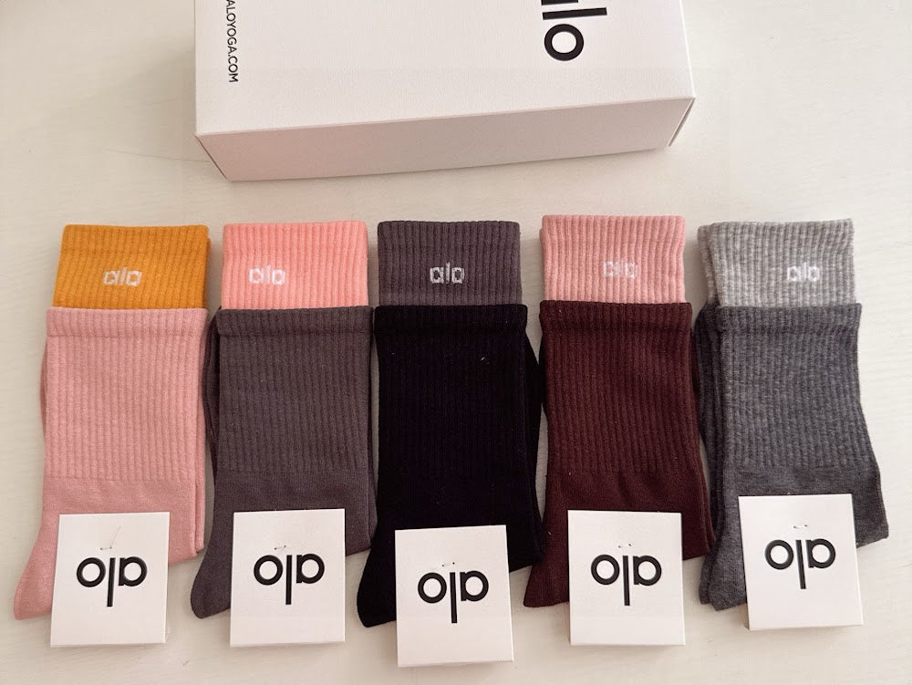 Dragons Bags Premium Luxury Socks --98644