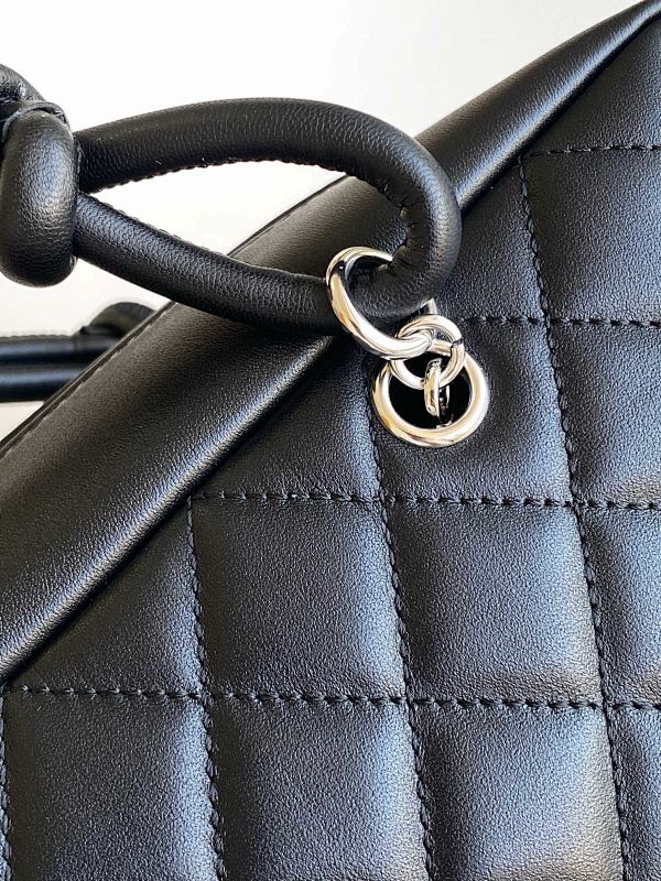 new-designer-premium-bags-nm9610