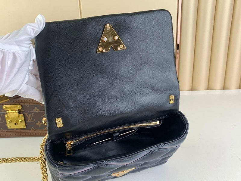 Dragons Bags ln Luxury Bag --61924