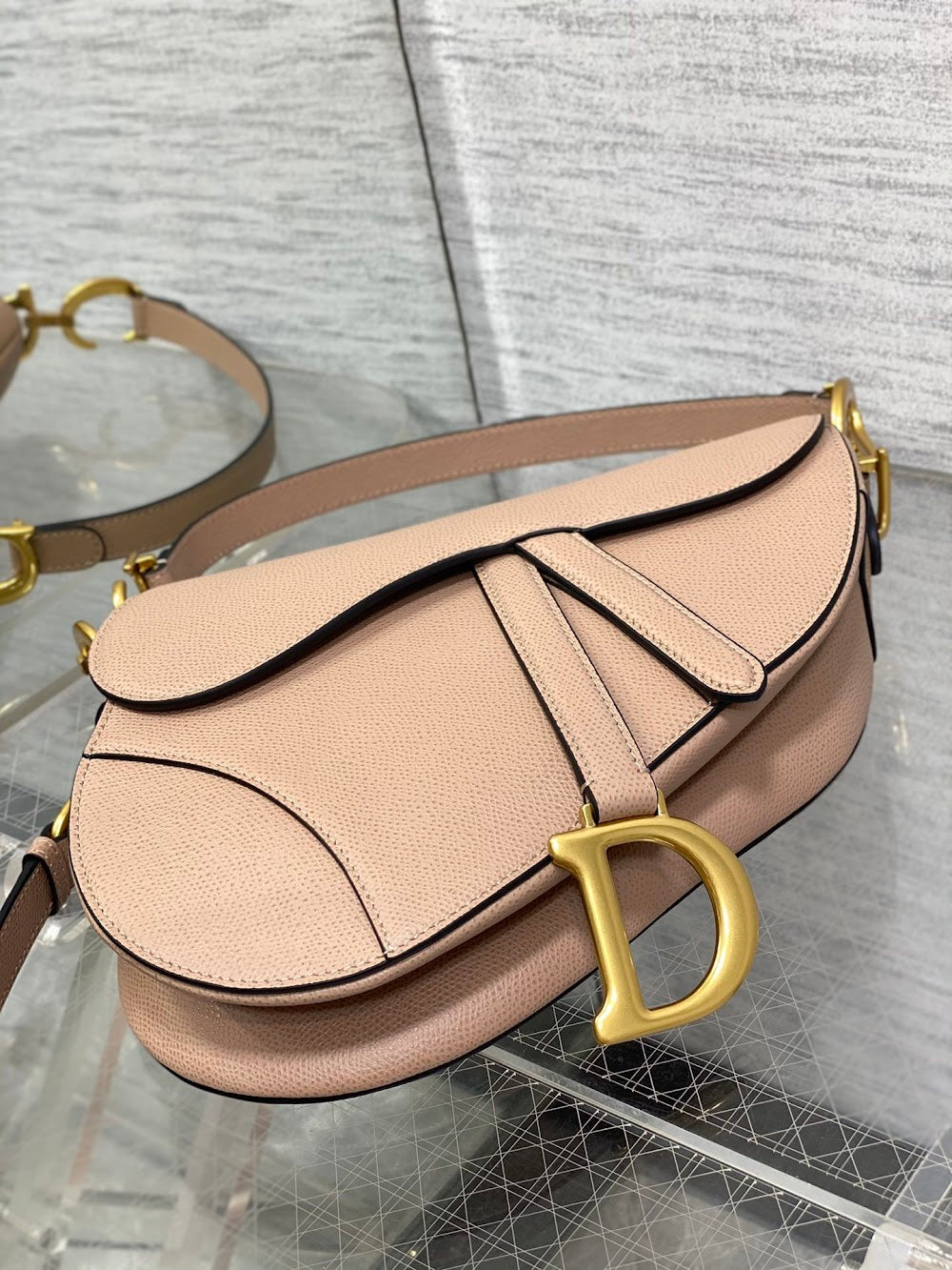 new-luxury-designer-bags-nm16182