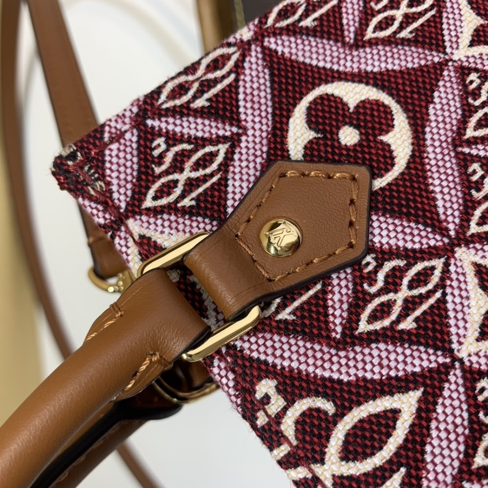 Dragons Bags ln Luxury Bag --59376