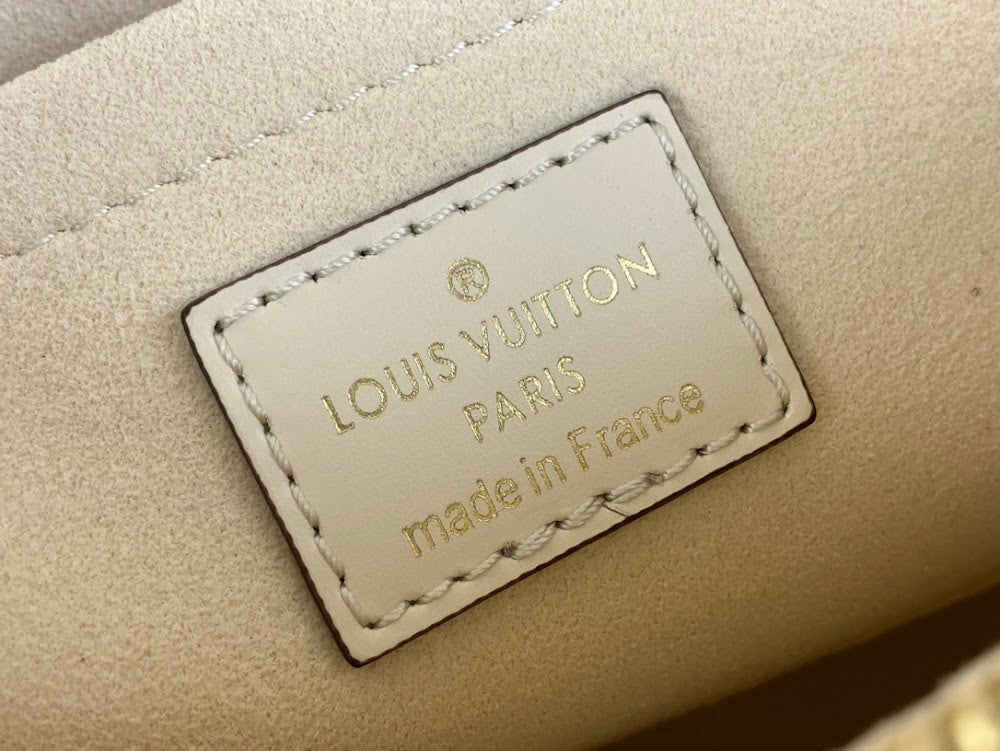 Dragons Bags ln Luxury Bag --68659