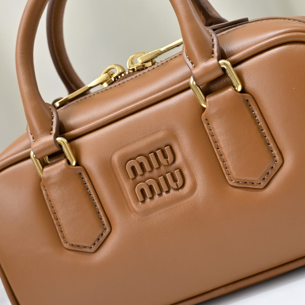 Dragons Bags Miun Miun Luxury Bag --123506