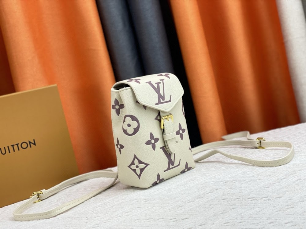 Dragons Bags ln Luxury Bag --81581
