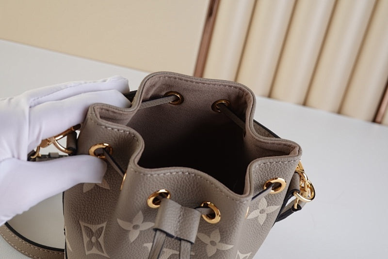 Dragons Bags ln Luxury Bag --58625