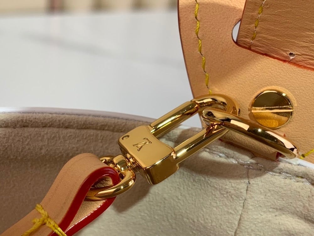 Dragons Bags ln Luxury Bag --62612