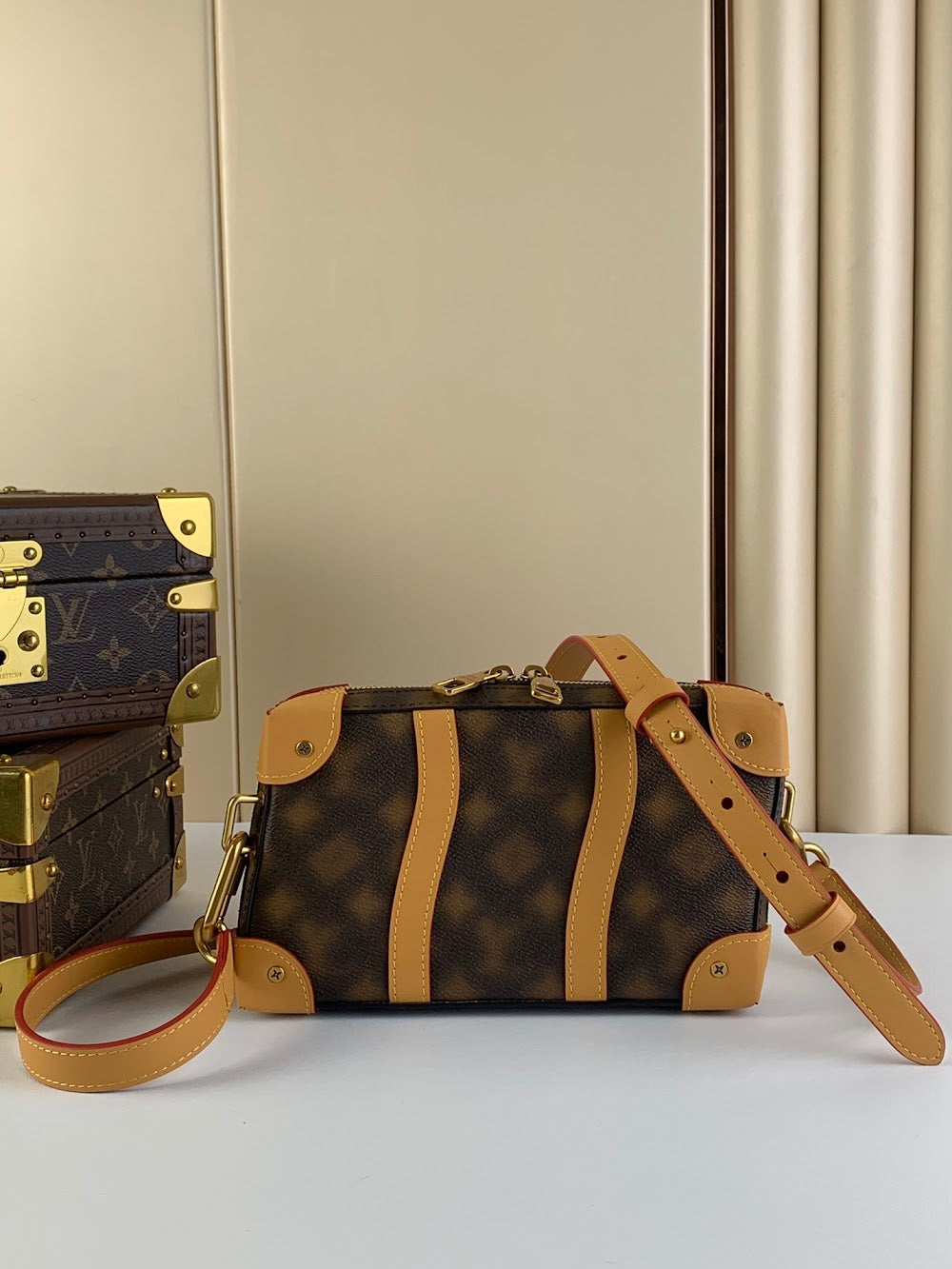 Dragons Bags ln Luxury Bag --67719