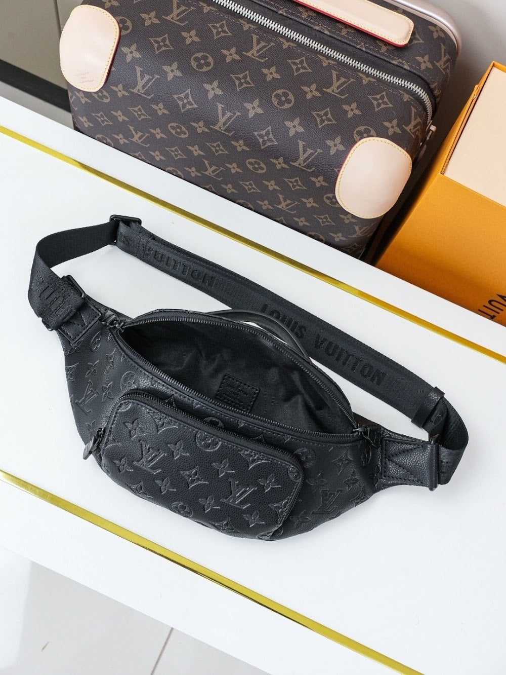 Dragons Bags ln Luxury Bag --71598