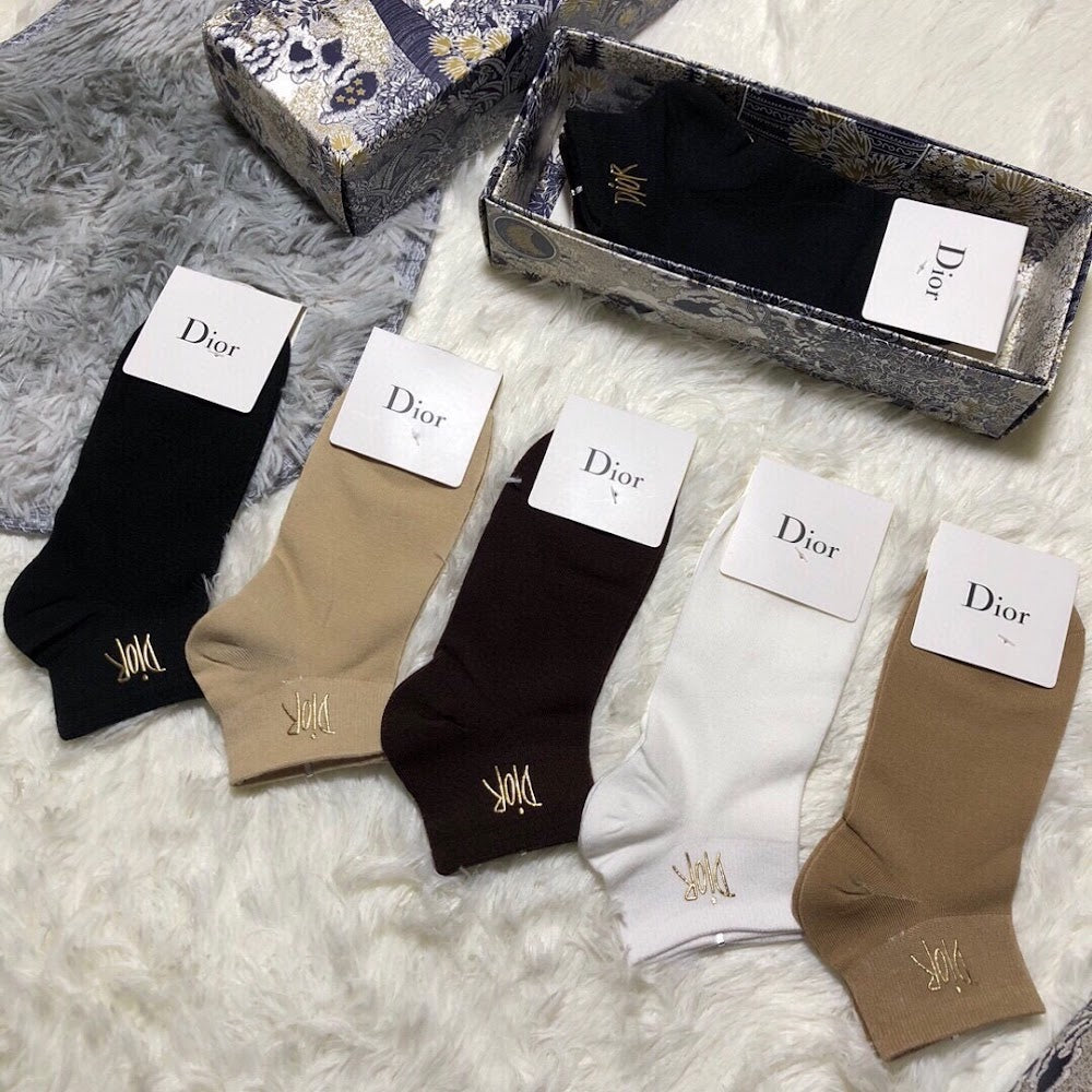 Dragons Bags Premium Luxury Socks --98386