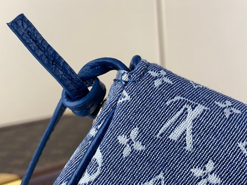 Dragons Bags ln Luxury Bag --58928
